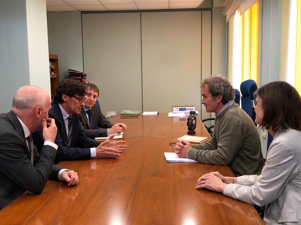 Un médico que estuvo en la reunión del 30 de enero en la que se advirtió del peligro del Covid-19: "Había cierta relajación" Un médico que estuvo en la reunión del 30 de enero en la que se advirtió del peligro del Covid-19: "Había cierta relajación"