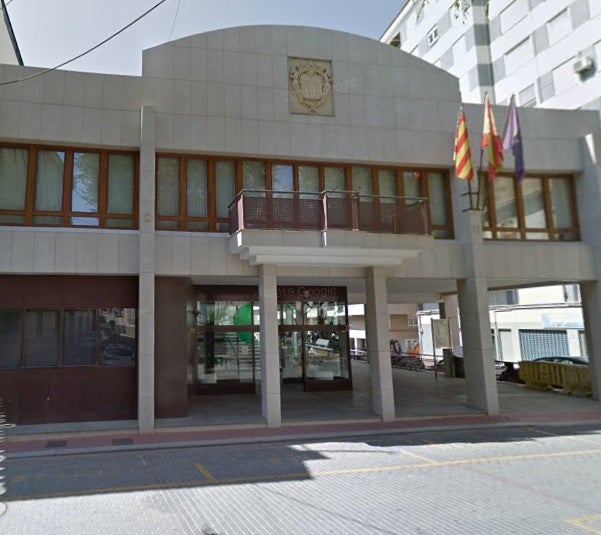 El Ayuntamiento de Petrer condena la agresión homófoba a un menor de la localidad El Ayuntamiento de Petrer condena la agresión homófoba a un menor de la localidad
