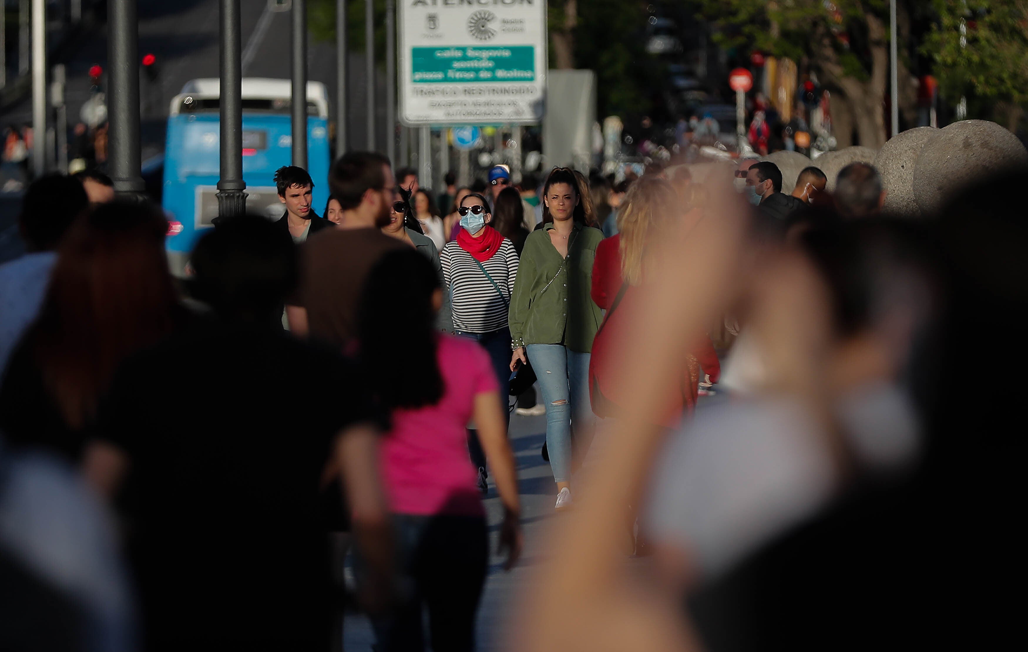 Radio Cuarentena (03/05/20). ¿Sabemos los españoles cuánto miden los dos metros de la distancia social? Radio Cuarentena (03/05/20). ¿Sabemos los españoles cuánto miden los dos metros de la distancia social?