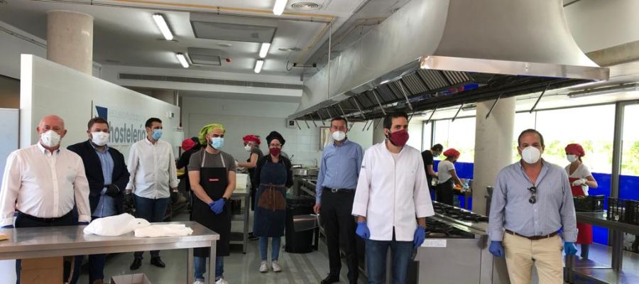 Visita a la Escuela Municipal de Hostelería de Elche. Visita a la Escuela Municipal de Hostelería de Elche.