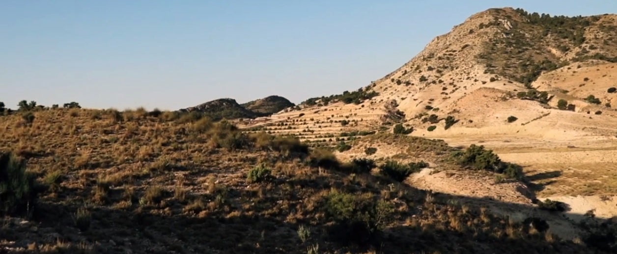 Un documental sobre la sierra de Crevillent, premiado por el Instituto Geológico y Minero de España Un documental sobre la sierra de Crevillent, premiado por el Instituto Geológico y Minero de España