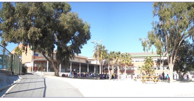 El CEIP Hispanitat de La Vila Joiosa contará con un aula para niñ@s de 2 años el próximo curso. El CEIP Hispanitat de La Vila Joiosa contará con un aula para niñ@s de 2 años el próximo curso.