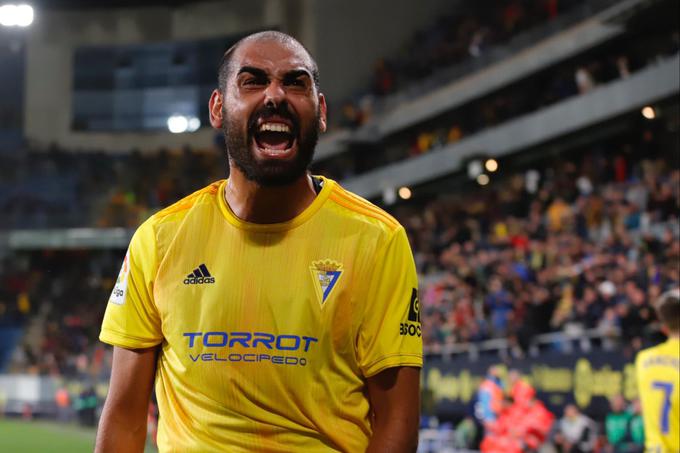 La anécdota de Fali en el vestuario del Barça B: Tras una derrota estaba la música a todo volumen y reventó el cassette contra la pared La anécdota de Fali en el vestuario del Barça B: Tras una derrota estaba la música a todo volumen y reventó el cassette contra la pared