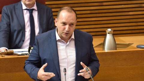 Mart&iacute;nez Dalmau, Corts, coronavirus