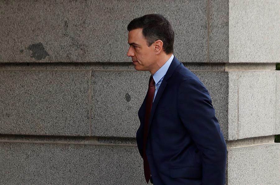 La España que madruga: La prensa anuncia la primera denuncia colectiva contra el Gobierno por la gestión de la epidemia La España que madruga: La prensa anuncia la primera denuncia colectiva contra el Gobierno por la gestión de la epidemia