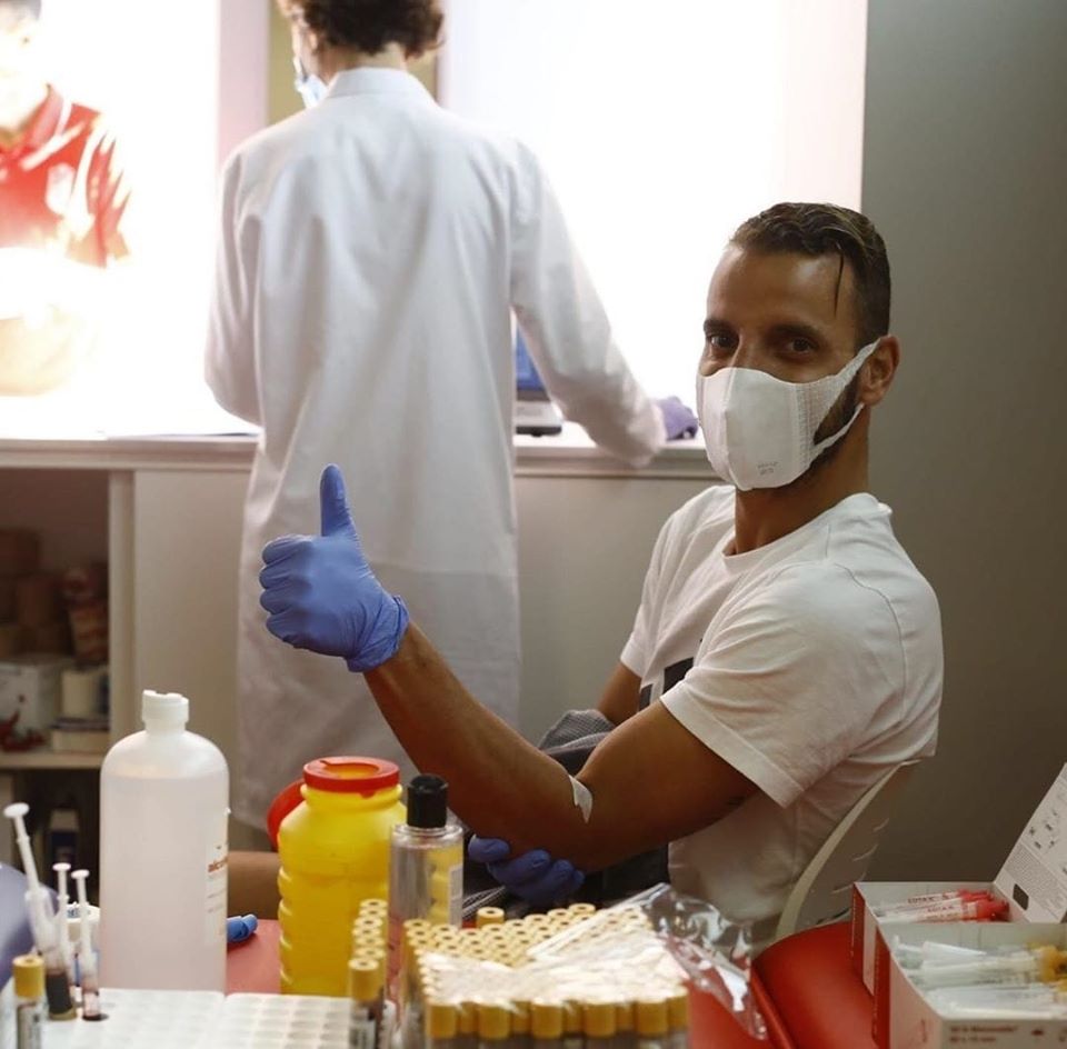 El Granada CF lleva a cabo los test Covid 19 para proceder dos días más tarde a los entrenamientos de reinicio de temporada. Onda Deportiva Granada 06/05/2020. El Granada CF lleva a cabo los test Covid 19 para proceder dos días más tarde a los entrenamientos de reinicio de temporada. Onda Deportiva Granada 06/05/2020.