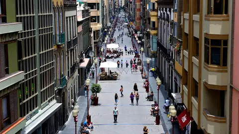 Calle Mayor de Triana Calle Mayor de Triana