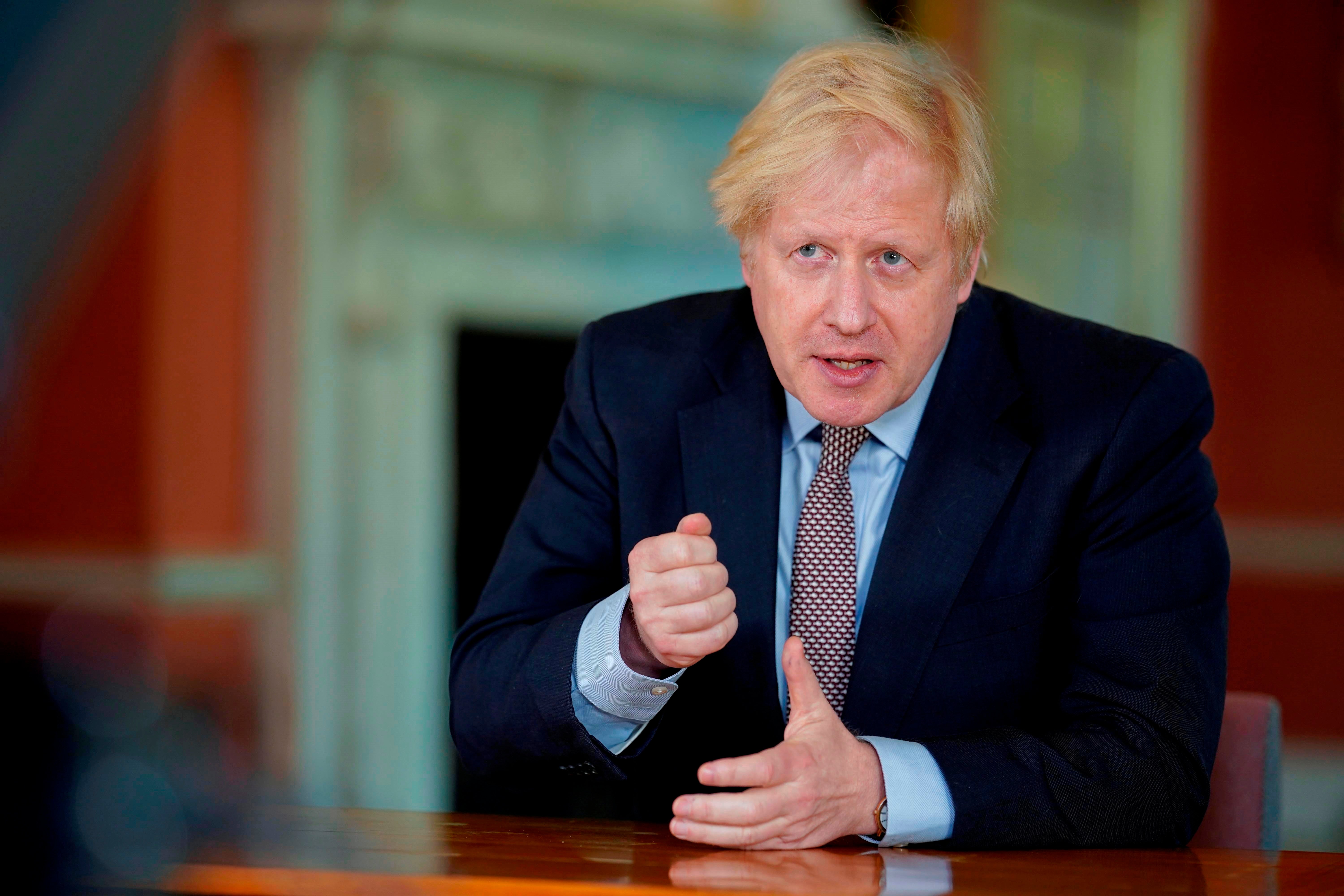 Boris Johnson anuncia un confinamiento de un mes en Inglaterra Boris Johnson anuncia un confinamiento de un mes en Inglaterra