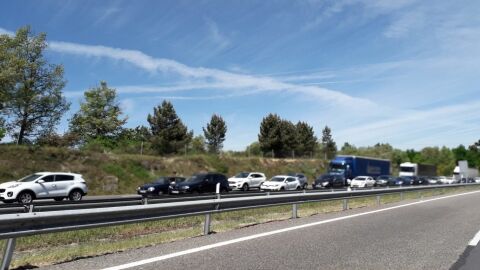 Atascos en la A-52 por las obras del nuevo enlace del pol&iacute;gona