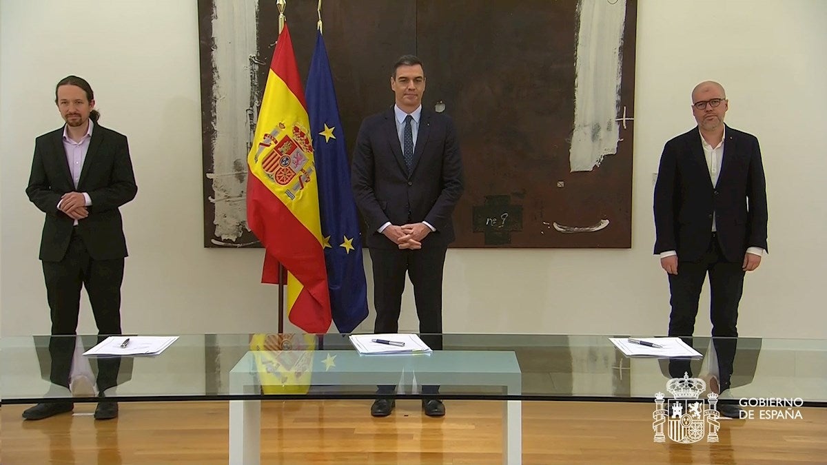 El Gobierno y los agentes sociales firman el acuerdo para prorrogar los ERTE El Gobierno y los agentes sociales firman el acuerdo para prorrogar los ERTE