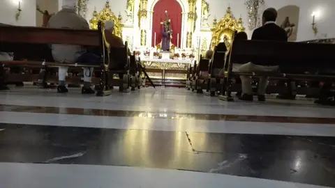 Imagen del interior de la Basílica del Gran Poder Imagen del interior de la Basílica del Gran Poder