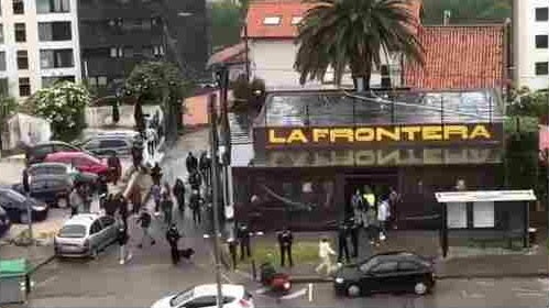 Desalojan un bar de Santander con más de 100 personas Desalojan un bar de Santander con más de 100 personas