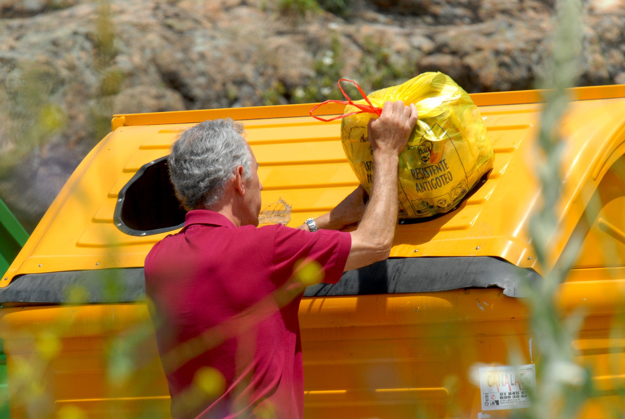 Fernando Blázquez, gerente de Ecoembes Euskadi: “Nos falta separar allá donde estemos, en el bar, en la playa…” Fernando Blázquez, gerente de Ecoembes Euskadi: “Nos falta separar allá donde estemos, en el bar, en la playa…”