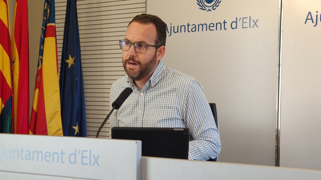 El gobierno municipal de Elche pide a la oposición “lealtad” y primar el consenso en torno a la lucha contra la crisis sobre la atribución de las medidas El gobierno municipal de Elche pide a la oposición “lealtad” y primar el consenso en torno a la lucha contra la crisis sobre la atribución de las medidas