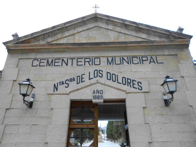 Crevillent proyecta licitar la ampliación del Cementerio Municipal por 100.000 euros Crevillent proyecta licitar la ampliación del Cementerio Municipal por 100.000 euros