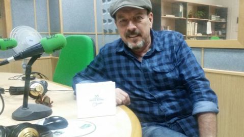 Javier Ruibal, durante una entrevista en Onda Cero