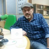 Javier Ruibal, durante una entrevista en Onda Cero Javier Ruibal, durante una entrevista en Onda Cero