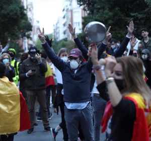 Vecinos del madrileño barrio de Salamanca participan en la protesta Vecinos del madrileño barrio de Salamanca participan en la protesta
