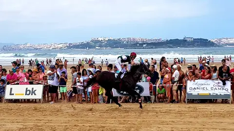 Diego Sarabia El jinete Diego Sarabia en el Derby de Loredo