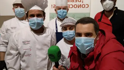 Javier Barbero con Floren Bueyes Proyecto Que Nadie Pase Hambre en Santander