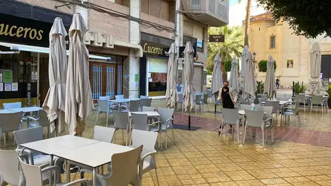 Terraza de una cafetería en Elche. Terraza de una cafetería en Elche.