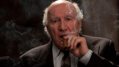 El actor Michel Piccoli, en un fotograma de la pel&iacute;cula 'Vous n'avez encore rien vu', de Alain Resnais
