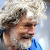 Messner, el primer alpinista que subió al Everest sin oxígeno
