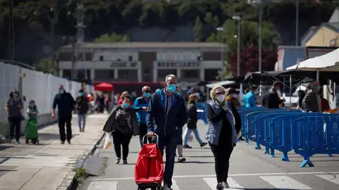 El Gobierno regulará la obligatoriedad de la mascarilla en espacios públicos. El Gobierno regulará la obligatoriedad de la mascarilla en espacios públicos.