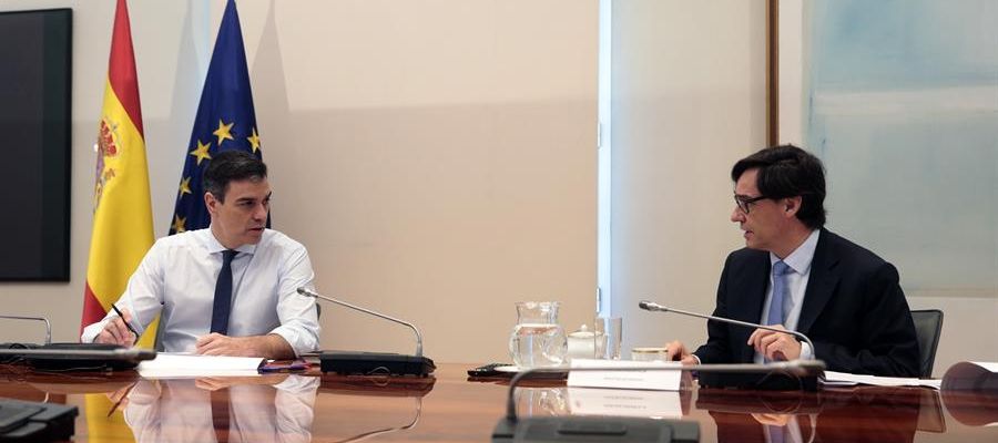-El presidente del gobierno Pedro Sánchez y el ministro de Sanidad, Salvador Illa. -El presidente del gobierno Pedro Sánchez y el ministro de Sanidad, Salvador Illa.