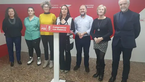 El PSOE urge en el Ayuntamiento a retomar el reparto de alimentos de las becas comedor que mantiene abandonado Ayuntamiento de Palencia