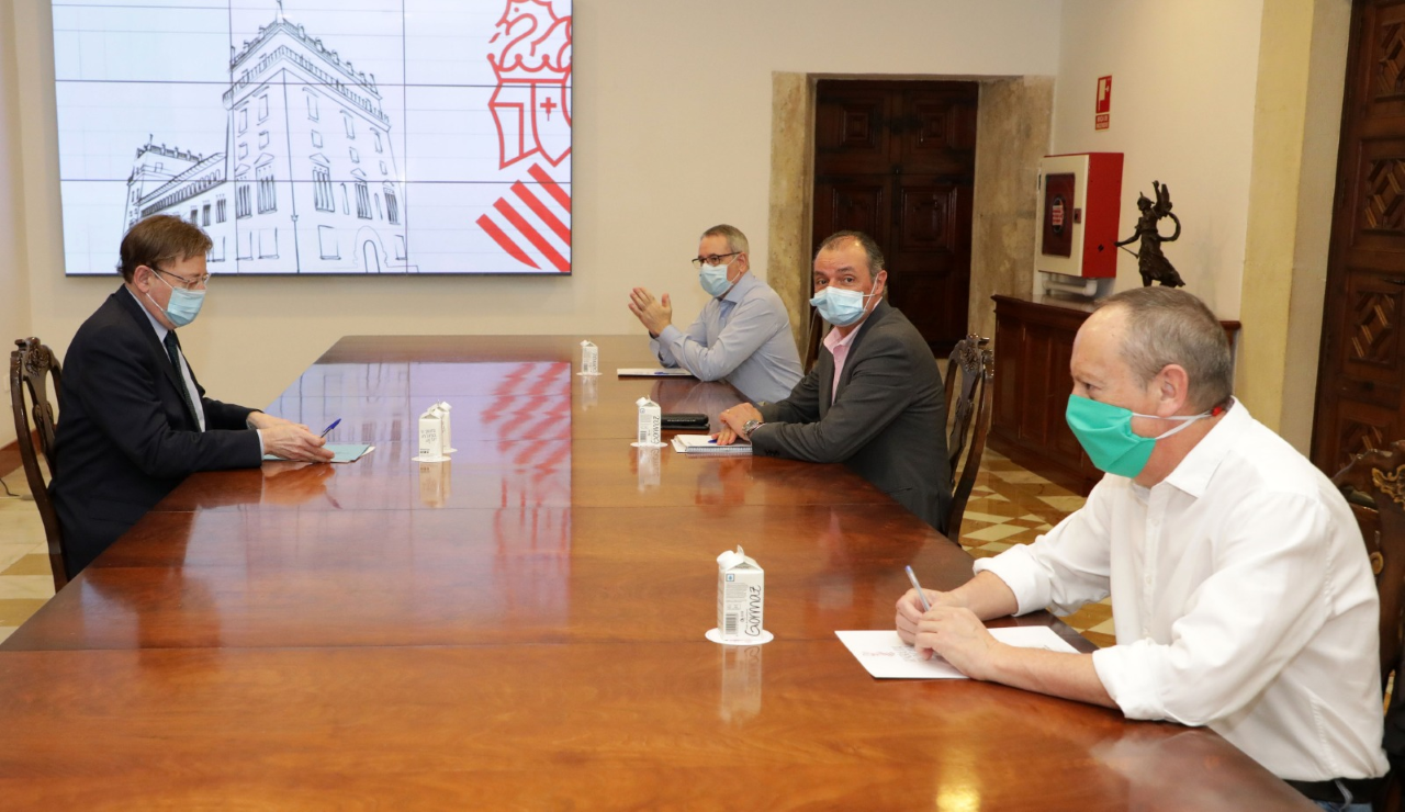 Generalitat, patronal y sindicatos buscan "fórmulas" para recuperar el empleo en la Comunitat Generalitat, patronal y sindicatos buscan "fórmulas" para recuperar el empleo en la Comunitat