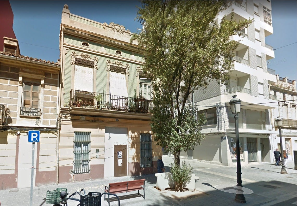 Arrancan las obras del nuevo centro de servicios sociales del Cabanyal Arrancan las obras del nuevo centro de servicios sociales del Cabanyal