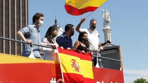Momentos antes de la manifestación en la plaza de Colón de Madrid. Momentos antes de la manifestación en la plaza de Colón de Madrid.