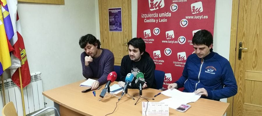 Renuncio al cargo ya que no comparto las decisiones que se han tomado en IU Castilla y León" Renuncio al cargo ya que no comparto las decisiones que se han tomado en IU Castilla y León"