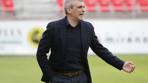 Javi de los Mozos, entrenador del Villanovense. Javi de los Mozos, entrenador del Villanovense.