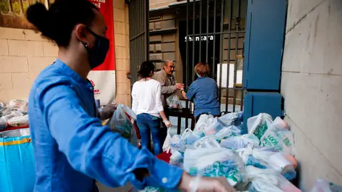 El Ingreso Mínimo Vital cubrirá a unas 2,3 millones de personas, pero en nuestro país hay 4,3 millones en situación de pobreza severa ayuda