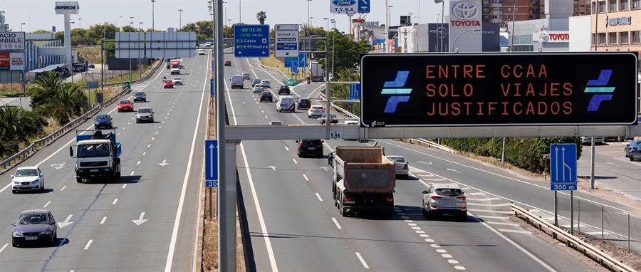 ¿Son necesarios los peajes en autopistas y autovías?: "Ya estamos pagándolas en nuestros impuestos" ¿Son necesarios los peajes en autopistas y autovías?: "Ya estamos pagándolas en nuestros impuestos"