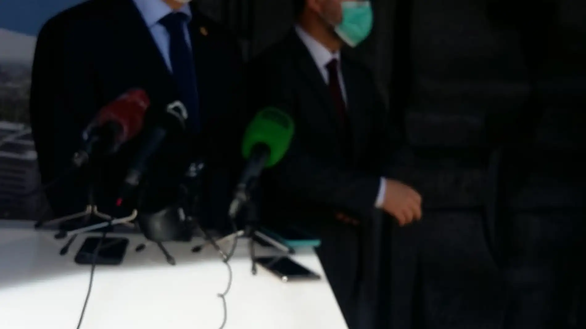 Carlos garcía carbayo ha homenajeado a todos los sanitarios del Complejo Hospitalario de Salamanca. Carlos garcía carbayo ha homenajeado a todos los sanitarios del Complejo Hospitalario de Salamanca.