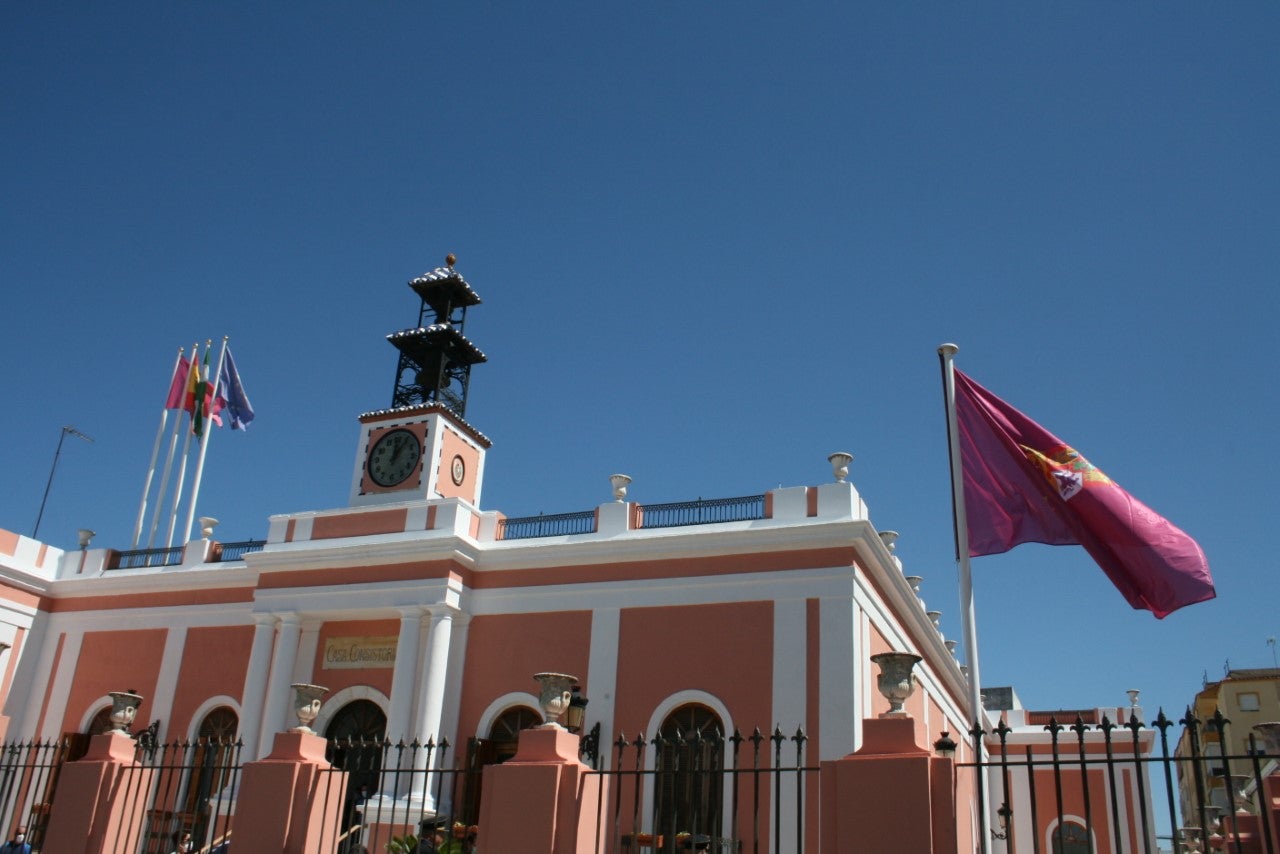 El Ayuntamiento de Puerto Real recomienda medidas de seguridad tras la confirmación de un caballo con fiebre del Nilo El Ayuntamiento de Puerto Real recomienda medidas de seguridad tras la confirmación de un caballo con fiebre del Nilo