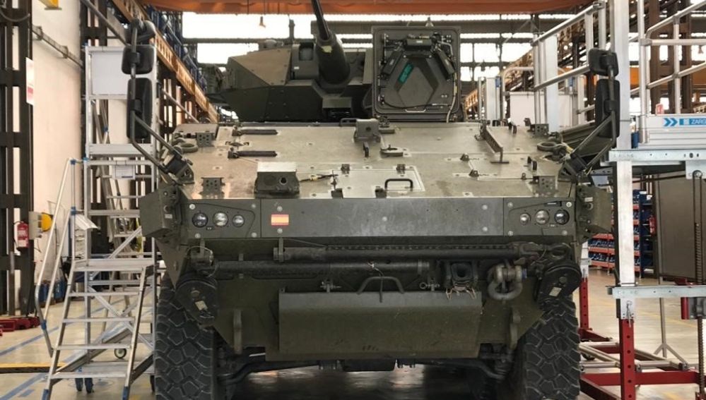 Prototipo del nuevo blindado 'Dragón' que se ensamblará en Alcalá de Guadaíra