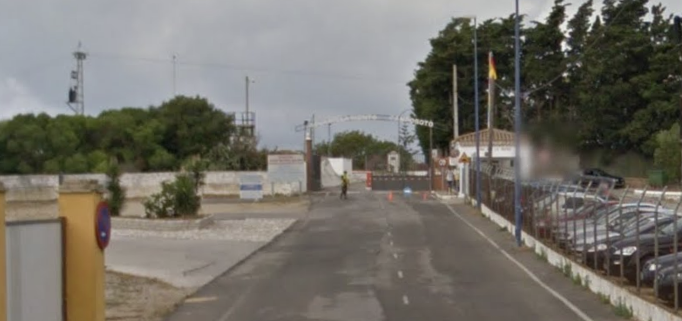 Preocupación en Cádiz por un brote de coronavirus: un militar contagiado y 22 aislados Preocupación en Cádiz por un brote de coronavirus: un militar contagiado y 22 aislados