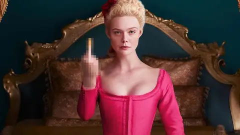 La actriz Elle Fanning, en una imagen promocional de la serie 'The Great' La actriz Elle Fanning, en una imagen promocional de la serie 'The Great'