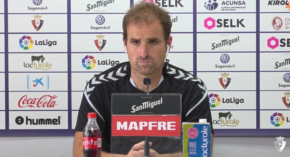 Jagoba Arrasate: "Pensar que ellos se juegan todo y nosotros no tanto, es dar el primer paso para equivocarnos" Jagoba Arrasate: "Pensar que ellos se juegan todo y nosotros no tanto, es dar el primer paso para equivocarnos"