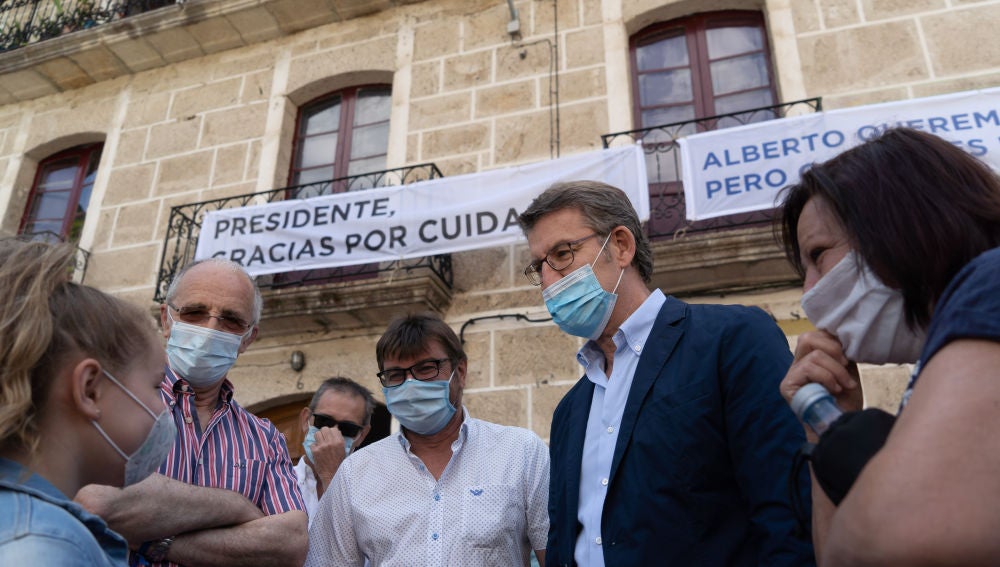 El candidato del PP a la Xunta de Galicia, Alberto Núñez Feijóo, en un acto de campaña