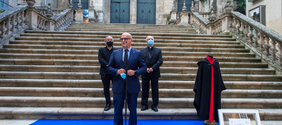 Manuel Baltar en el homenaje del “Gaiteiro de la Catedral” a las víctimas del COVID-19 - 1 Manuel Baltar en el homenaje del “Gaiteiro de la Catedral” a las víctimas del COVID-19 - 1