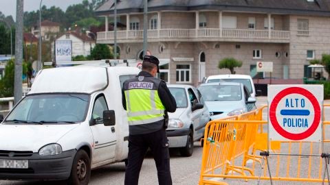 Espa&ntilde;a prorroga los controles en la frontera con Portugal hasta el 1 de mayo