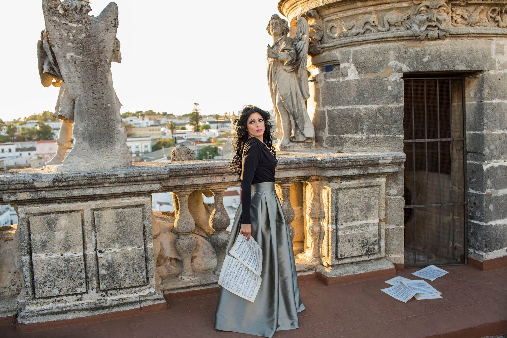 Rosario Montoya, 'La Reina Gitana': "Si Lola hubiera vivido en estos tiempos nos habría dado una explosión de ánimo" Rosario Montoya, 'La Reina Gitana': "Si Lola hubiera vivido en estos tiempos nos habría dado una explosión de ánimo"