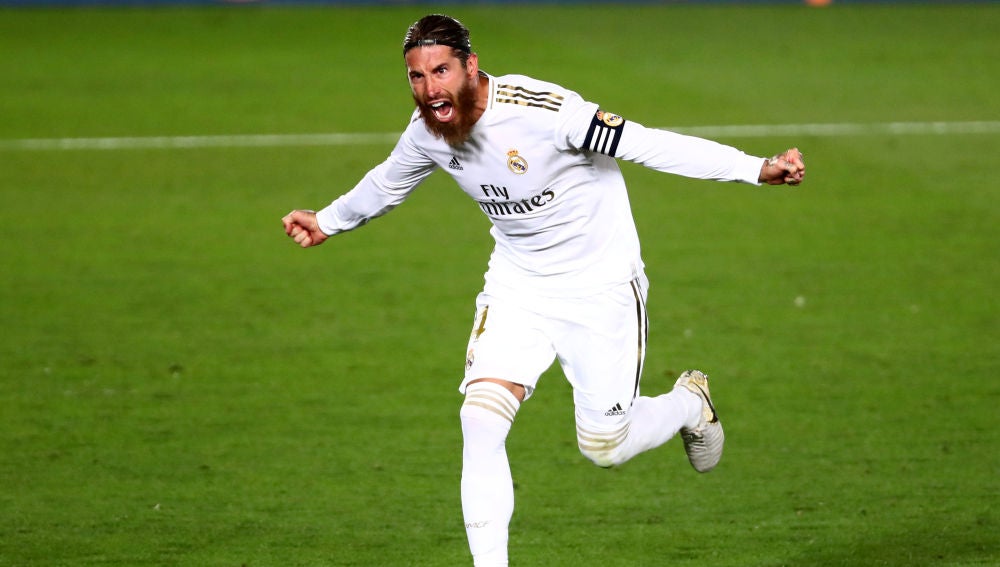 Sergio Ramos celebra su gol al Getafe