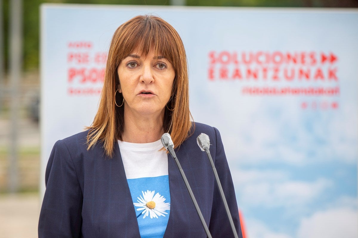 Idoia Mendía: "No podemos compartir un Gobierno con quien no condena la violencia terrorista" Idoia Mendía: "No podemos compartir un Gobierno con quien no condena la violencia terrorista"