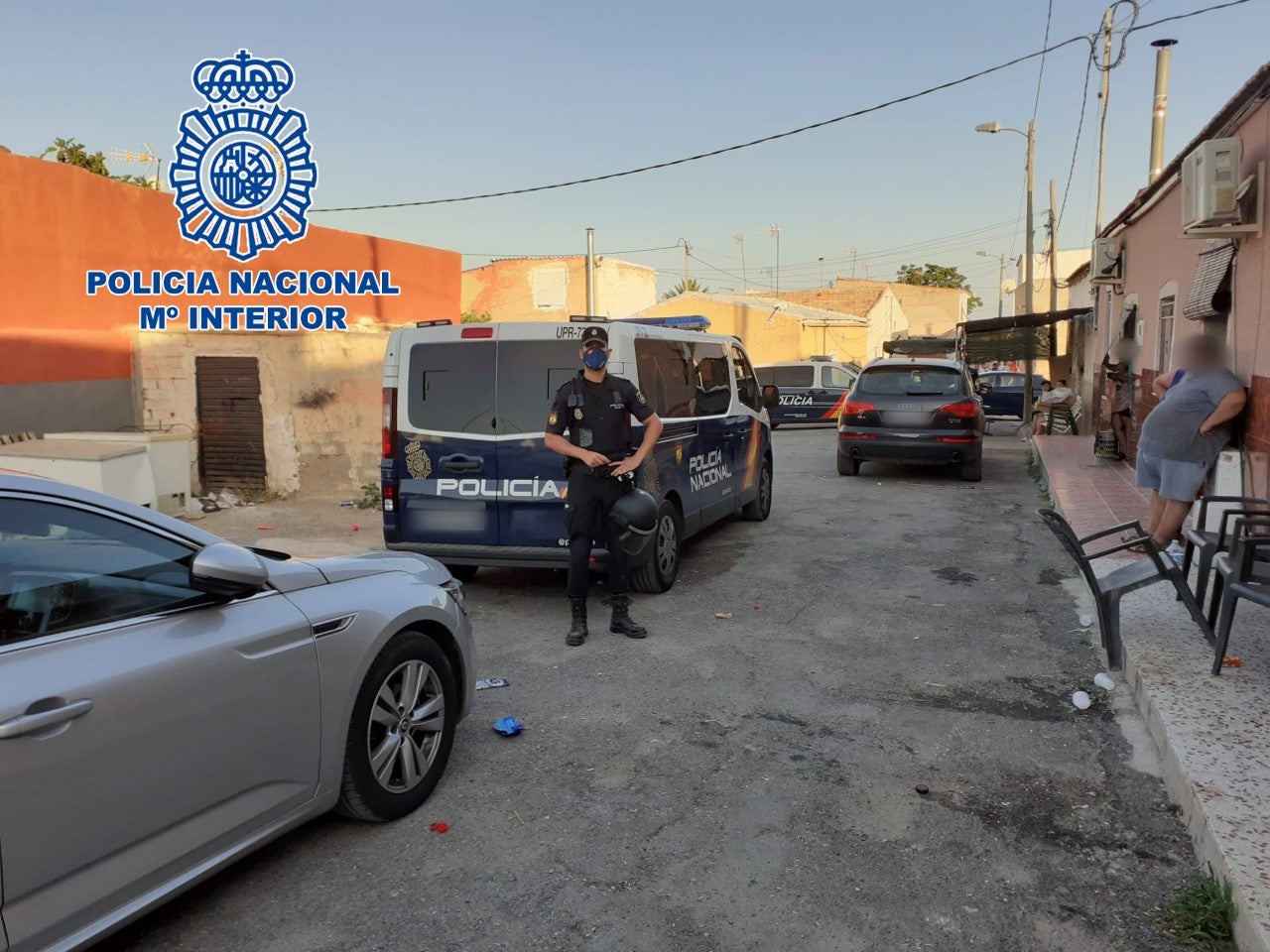 La Policía Nacional desarticula en Elche dos grupos dedicados al robo con violencia de droga La Policía Nacional desarticula en Elche dos grupos dedicados al robo con violencia de droga